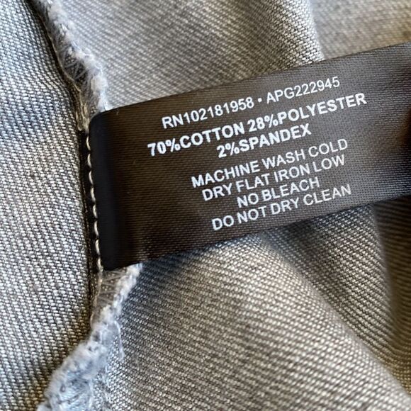 Dolls Kill Brand Poster Grl Gray Denim Mini Jean Skirt w Raw Hem & Waistband - Picture 5 of 5